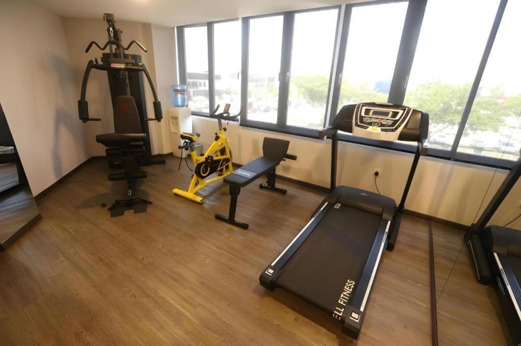 בוקיט מרטג'אם Golden Nasmir Hotel מראה חיצוני תמונה
